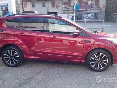 Usata Ford Kuga ST-Line 150 CV (110 kW) 2019 SUV