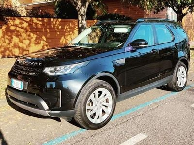 Land Rover Discovery 5