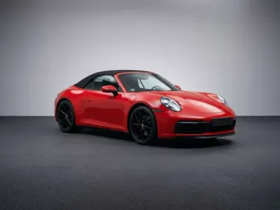 Usata Porsche 911 Carrera 4S Cabriolet 450 CV (330 kW) 2021 Rosso Cabrio
