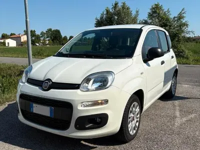 Usata Fiat Panda 69 CV (50 kW) 2020 Bianco Utilitaria