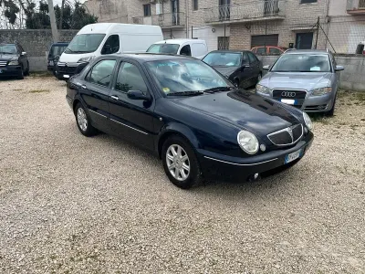 Usata Lancia Lybra 116 CV (85 kW) 2001 Blu Berlina
