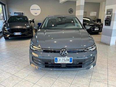 Usata VW Golf VIII Edition 115 CV (84 kW) 2025 Grigio Berlina