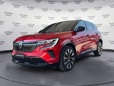 Usata Renault Austral Techno 199 CV (146 kW) 2023 Rosso SUV