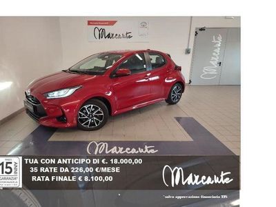Usata Toyota Yaris Trend 116 CV (85 kW) 2022 Rosso Utilitaria