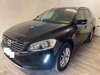 usata Volvo XC60 2.0 190 CV D4 Geartronic Summun COCKPIT FULL AUTOMATICA