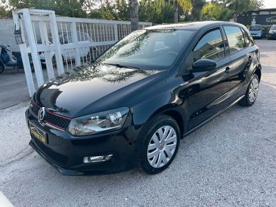 usata VW Polo 1.6 TDI 75CV ANNO 2010 OK NEOPATENTATI