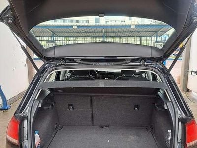 Używany VW Golf VII Trendline 90 KM (66 kW) 2015 Sedan/Limuzyna