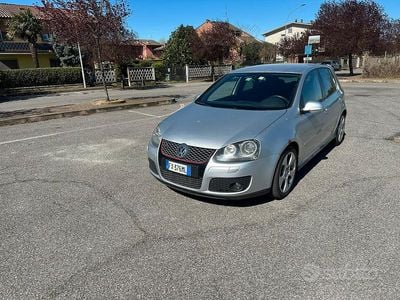 Usata VW Golf IV GTI 200 CV (147 kW) 2004 Grigio Berlina