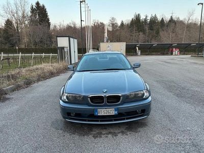 Usata BMW 318 2001 Blu Coupé