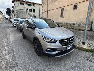 Usata Opel Grandland X Business Edition 131 CV (96 kW) 2021 Grigio SUV