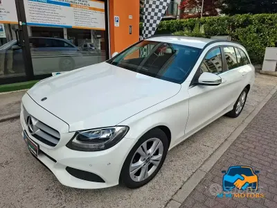 Usata Mercedes C220 Business 170 CV (125 kW) 2017 Bianco Station wagon