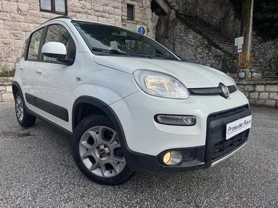 Occasion Fiat Panda 4x4 S 74 ch (54 kW) 2015 Blanc Citadine
