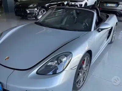 Usata Porsche 718 300 CV (220 kW) 2017 Grigio Cabrio