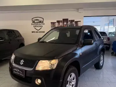Usata Suzuki Grand Vitara 129 CV (94 kW) 2007 Nero SUV