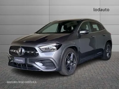 Usata Mercedes GLA200 AMG line 150 CV (110 kW) 2025 Grigio SUV