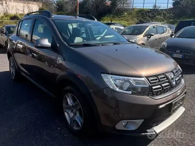 Gebraucht Dacia Sandero Stepway 90 PS (66 kW) 2017 Braun Limousine