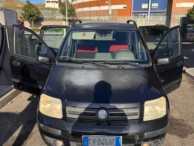 Usata Fiat Panda 69 CV (50 kW) 2005 Nero Utilitaria