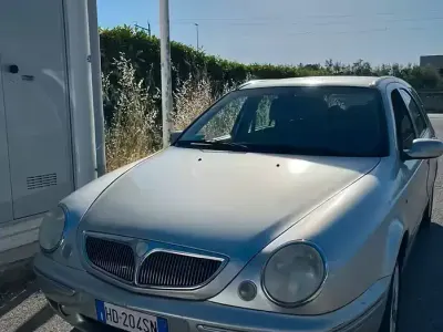 Usata Lancia Lybra 116 CV (85 kW) 2004 Grigio Station wagon