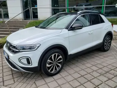 Usata VW T-Roc Style 110 CV (80 kW) 2023 Bianco SUV