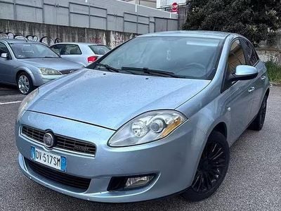 Usata Fiat Bravo Active 120 CV (88 kW) 2009 Grigio Utilitaria