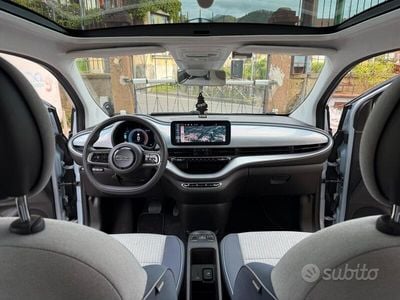 Usata Fiat 500e Icon 86 kW (118 CV) 2021 Blu Utilitaria