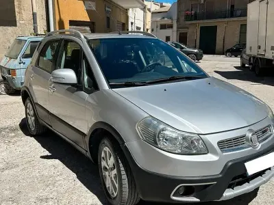 Usata Fiat Sedici Emotion 135 CV (99 kW) 2013 SUV