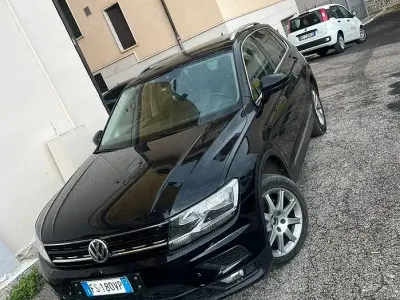 Usata VW Tiguan Business 150 CV (110 kW) 2018 Nero SUV