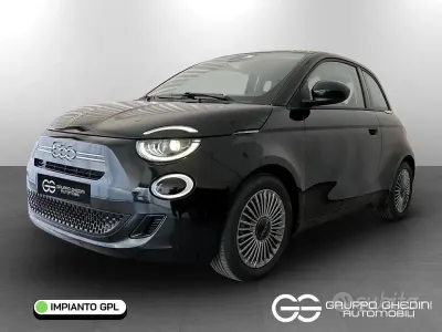 Nuova Fiat 500 65 CV (47 kW) 2026 Onyx black pastello Berlina