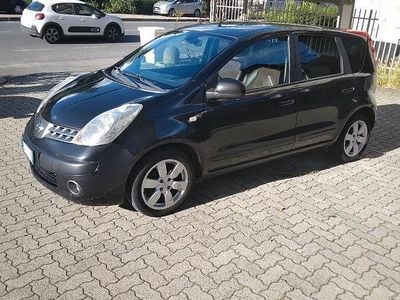 Usata Nissan Note Tekna 86 CV (63 kW) 2007 Nero Berlina