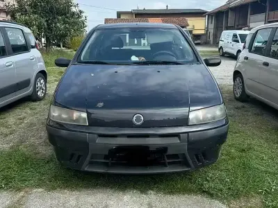 Usata Fiat Punto 60 CV (44 kW) 2003 Utilitaria