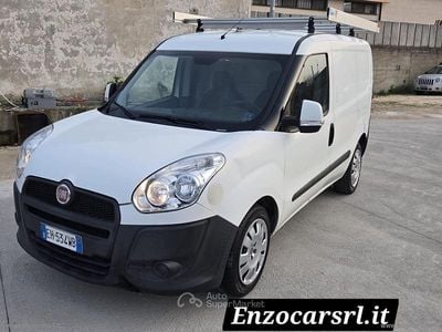 Begagnad Fiat Doblò 95 HK (69 kW) 2011 Vit Minibuss