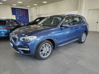 Usata BMW X3 Luxury Line 184 CV (135 kW) 2021 Blu/azzurro SUV