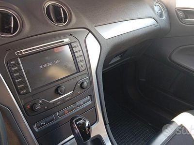 Usata Ford Mondeo 163 CV (119 kW) 2012 Grigio Station wagon