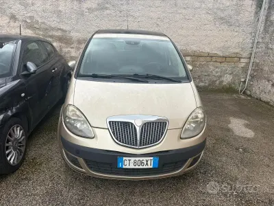 Begagnad Lancia Musa
