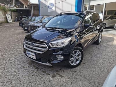 Usata Ford Kuga Titanium 120 CV (88 kW) 2018 Nero SUV