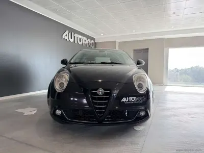 Usata Alfa Romeo MiTo Progression 105 CV (77 kW) 2011 Nero Utilitaria