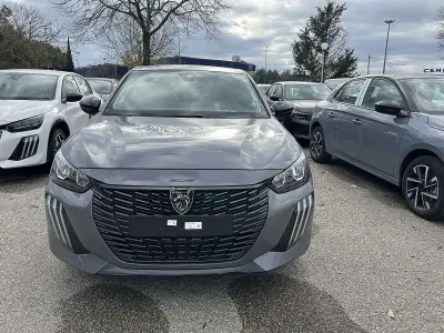 Nuova Peugeot 208 Allure 101 CV (74 kW) 2026 Grigio selenium Utilitaria