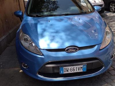 Usata Ford Fiesta 96 CV (70 kW) 2009 Blu Utilitaria