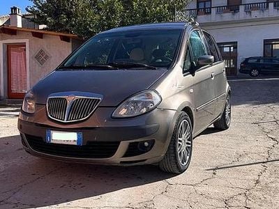 Marrone Usata 2006 Lancia Musa Monovolume | 1800 € (Buon prezzo)