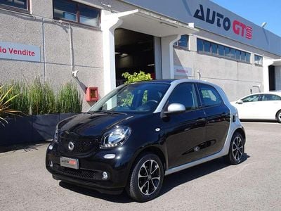 Occasion Smart ForFour Passion 71 PK (52 kW) 2016 Zwart Hatchback