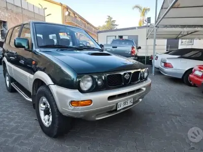 Usata Nissan Terrano 125 CV (91 kW) 1997 Verde SUV