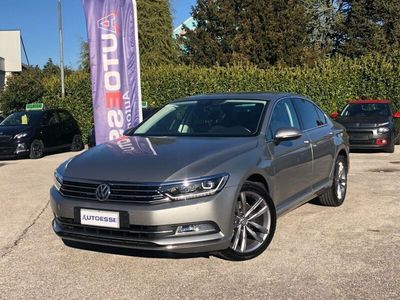 usata VW Passat 2.0 TDI 150cv DSG Highline BlueM Tech