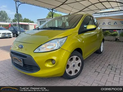 Usata Ford Ka Titanium 69 CV (50 kW) 2015 Oro Berlina