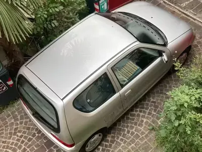Usata Fiat 600 54 CV (39 kW) 2007 Grigio Utilitaria