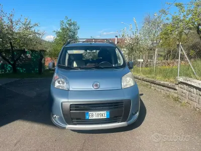 Usata Fiat Qubo Trekking 75 CV (55 kW) 2011 Blu Monovolume