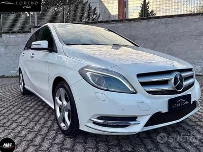 Usata Mercedes B180 Premium 110 CV (80 kW) 2013 Bianco Monovolume