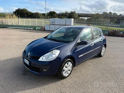 Usata Renault Clio II Rip Curl 85 CV (62 kW) 2009 Blu Berlina