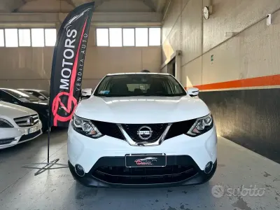 Usata Nissan Qashqai Tekna 110 CV (80 kW) 2014 Bianco SUV