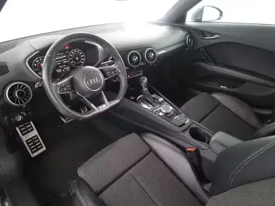Usata Audi TT 197 CV (144 kW) 2019 Grigio daytona Coupé