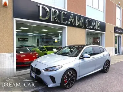 Usata BMW 118 M Sport 150 CV (110 kW) 2025 Grigio metallizzato Utilitaria